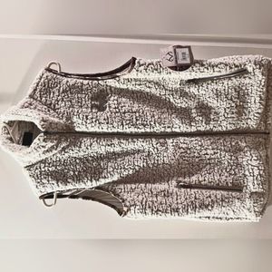 Realtree vest XL womens